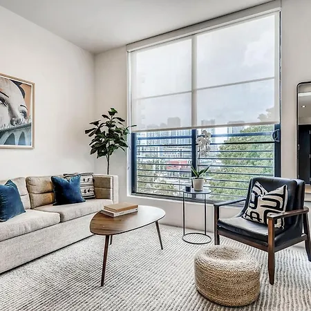 Sentral 1Br Apt With Den In Wynwood Apartamento